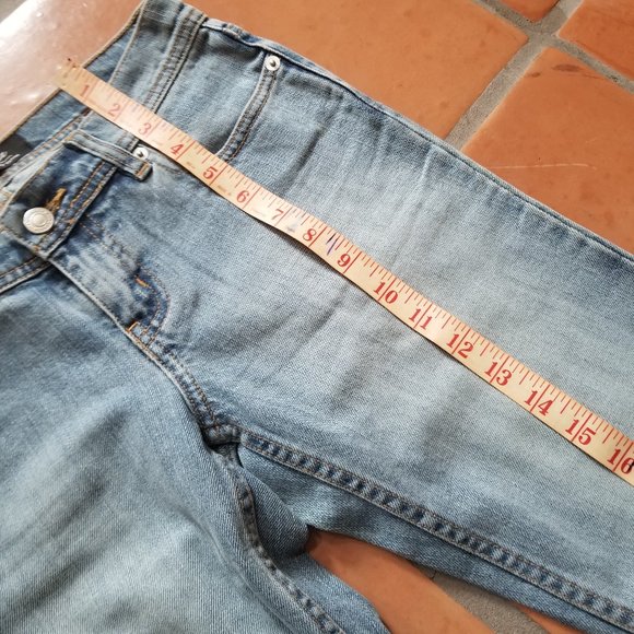 LONDONJEAN Victoria's Secret Lightwash Stretch Jean - Picture 6 of 8